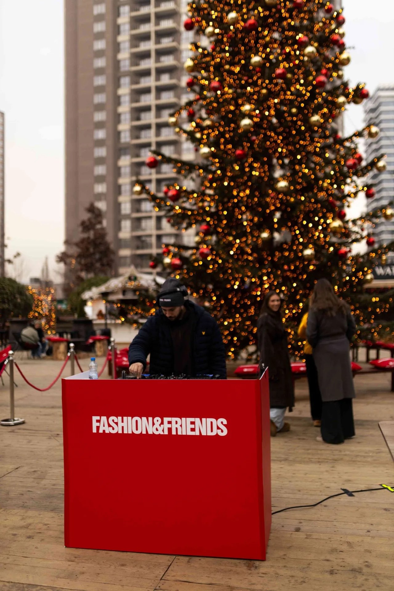 Fashion&Friends — 1